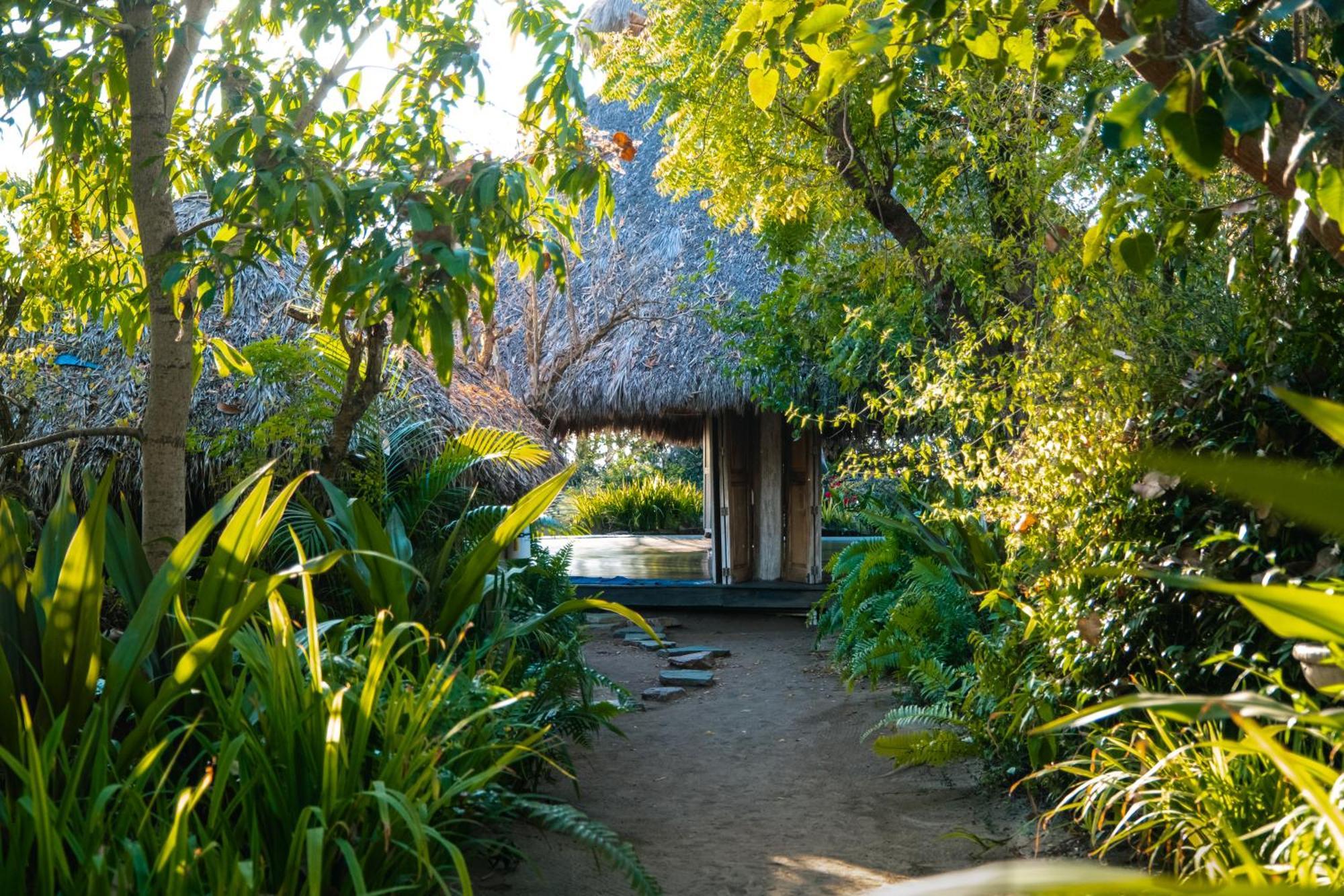 Haramara Retreat Hotel Sayulita Exterior photo